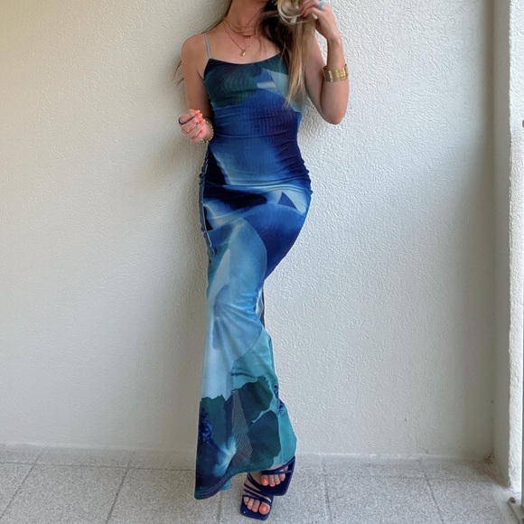 Tiger Mist Ardon Maxi Dress - Picture 1 of 3